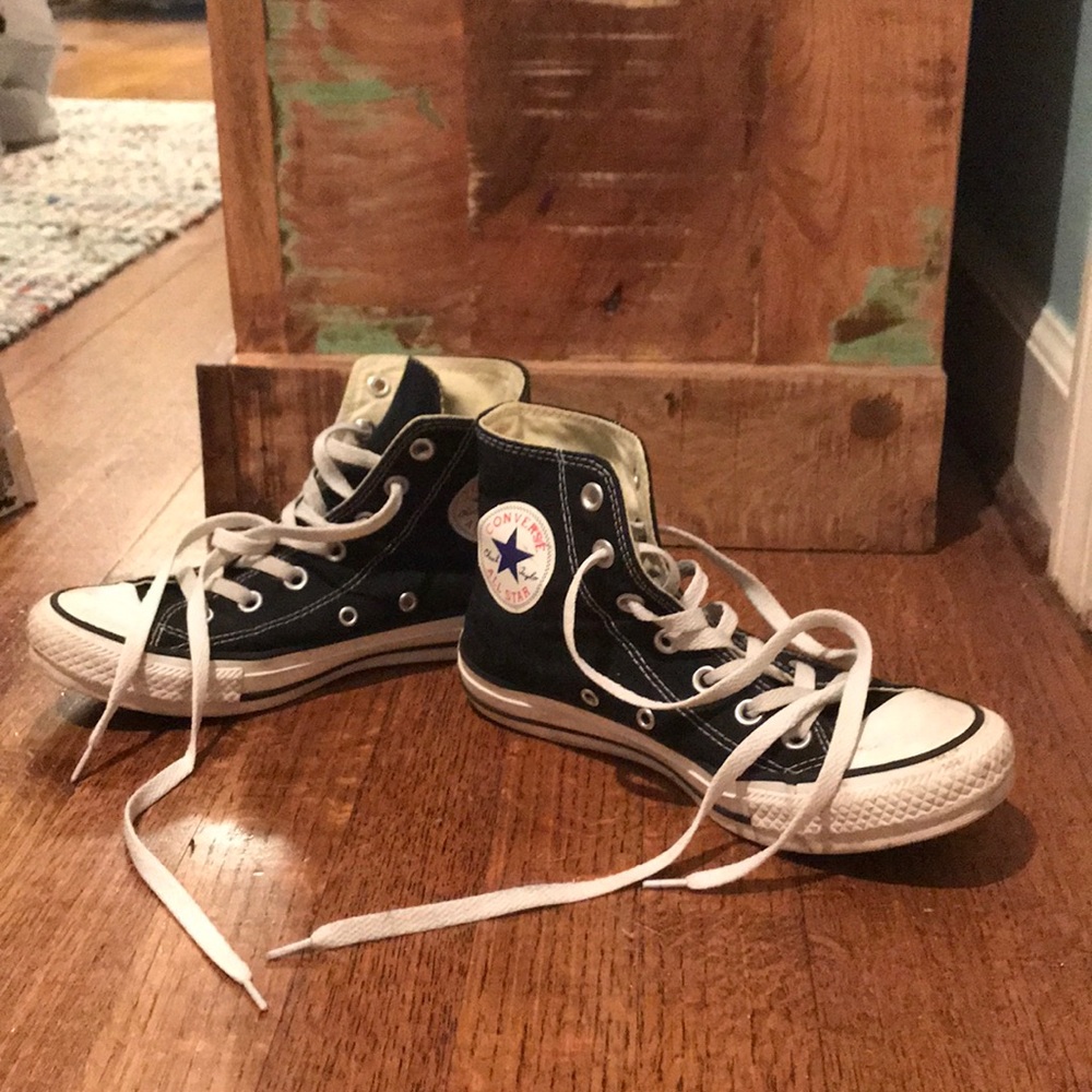 Black Converse